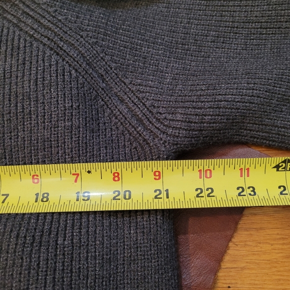 Zara Sweater Dress - Picture 3 of 9